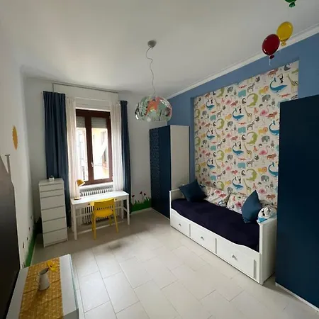 Premium High Floor Design In Citta Studi